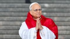 Quem comanda Igreja Católica durante recuperação do papa Leão 14 após  cirurgia contra câncer?