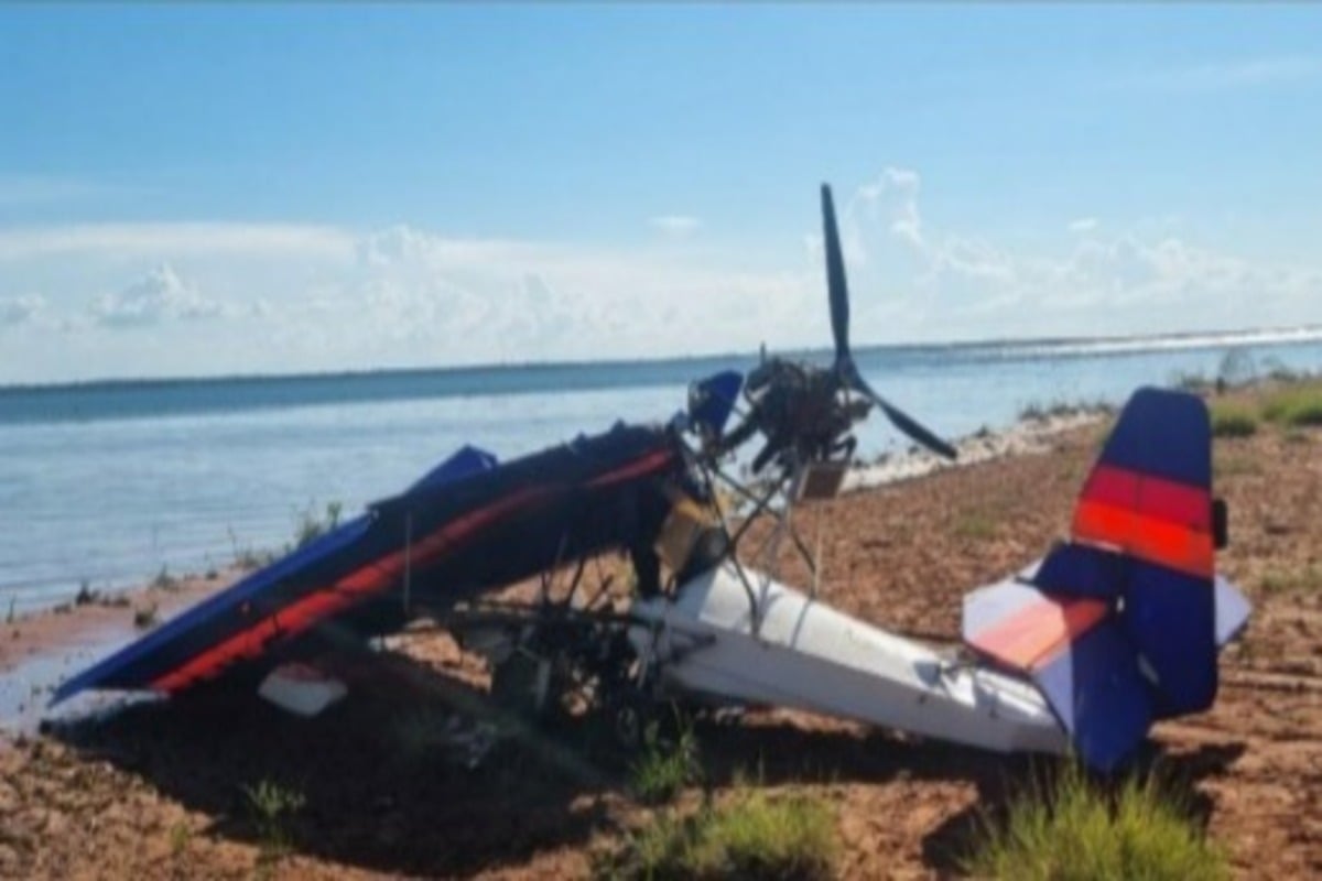 Aeronave caiu no Tietê por usar peças de carro e fita isolante, aponta FAB