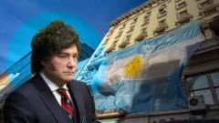 O que está por trás do fechamento de milhares de empresas na Argentina sob governo Milei