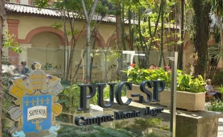 Estudantes denunciam mensagens racistas encontradas em universidade na BA