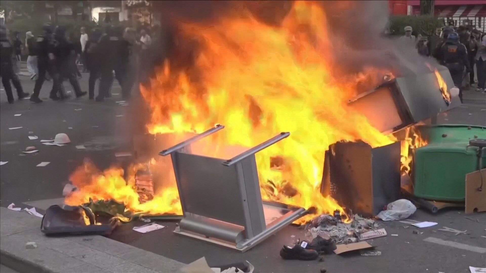 França mobiliza megaoperação de segurança para nova onda de protestos
