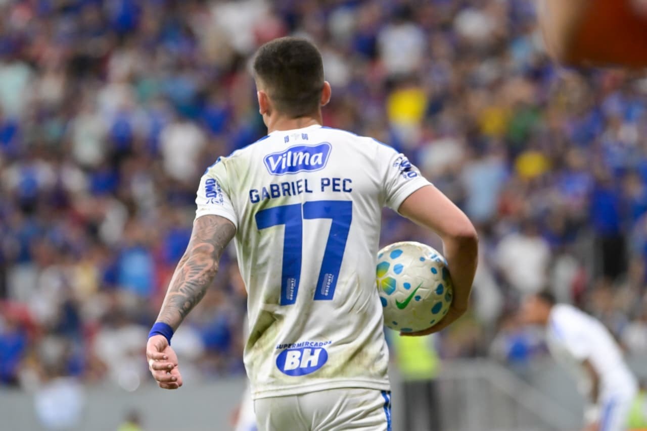 Cruzeiro escala Pec e Rojas para retorno no Brasileirão contra o Inter