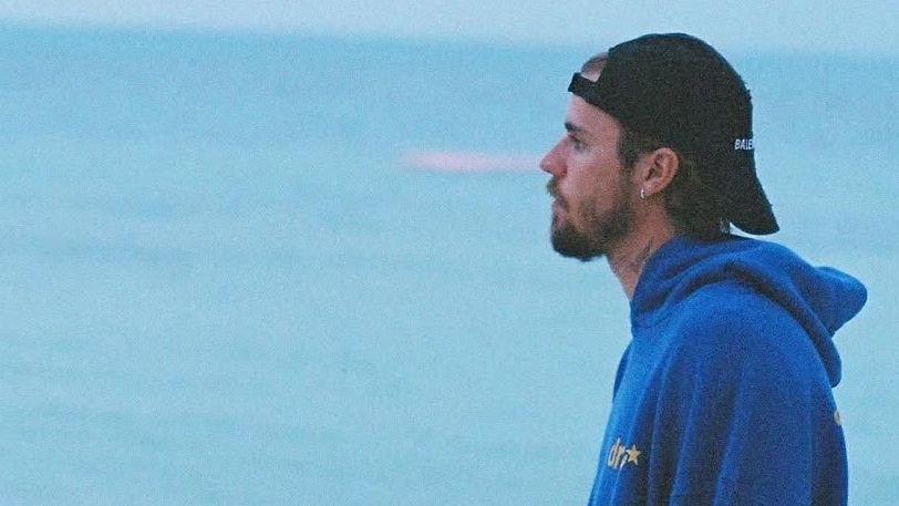 Sabrina Carpenter se pronuncia após polêmica no Coachella: “Pura confusão”