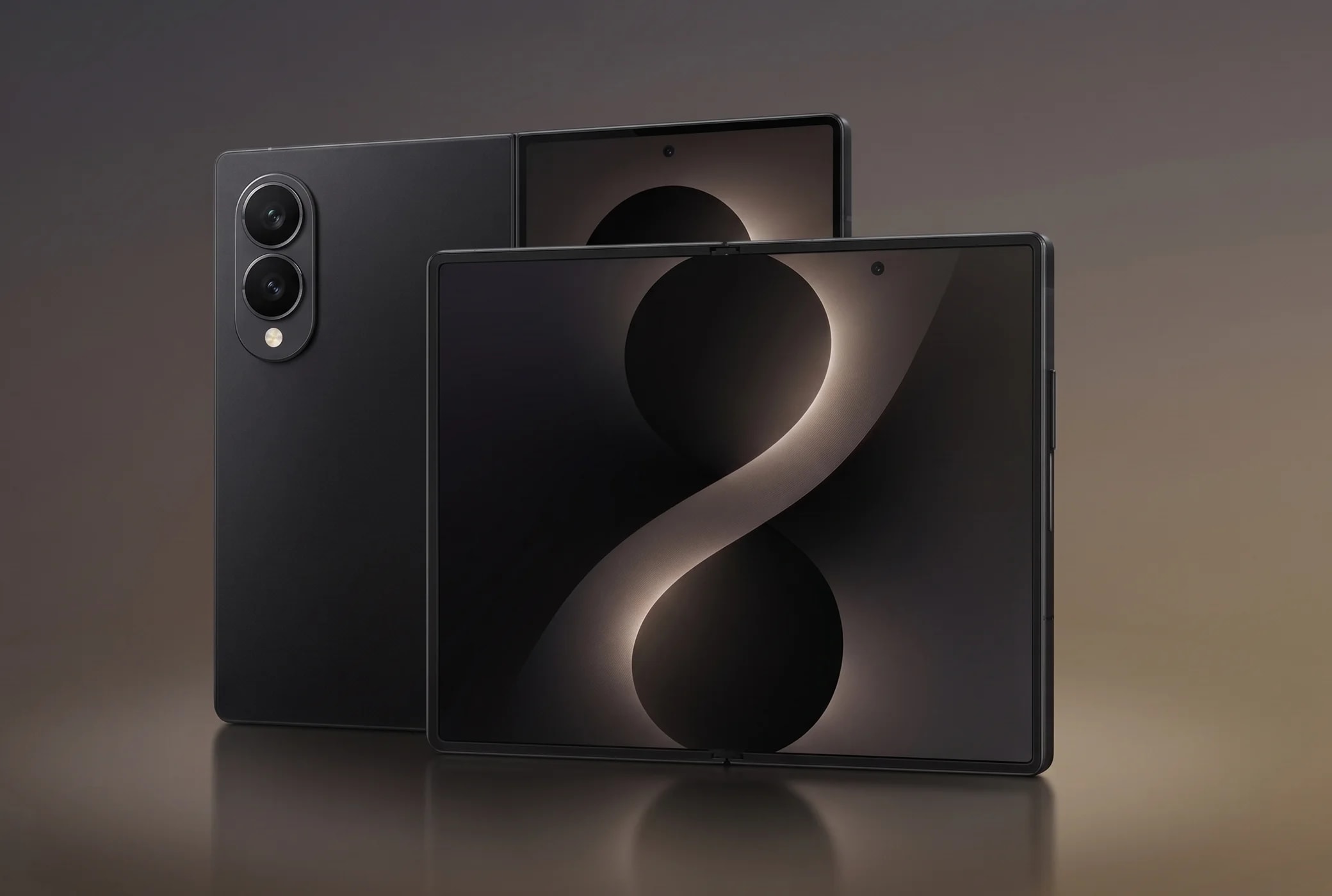 Mais resistência! Dobrável da Samsung vai estrear tela especial de titânio; veja