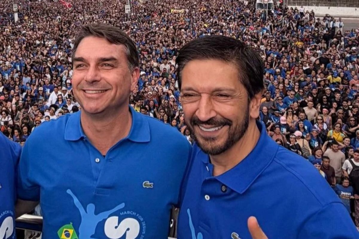 Como derrota de Flávio Bolsonaro impacta planos de Ricardo Nunes em SP
