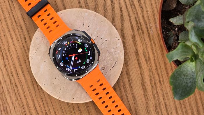 Amazon vende Galaxy Watch Ultra com parcelamento excelente; 12x de R$ 158