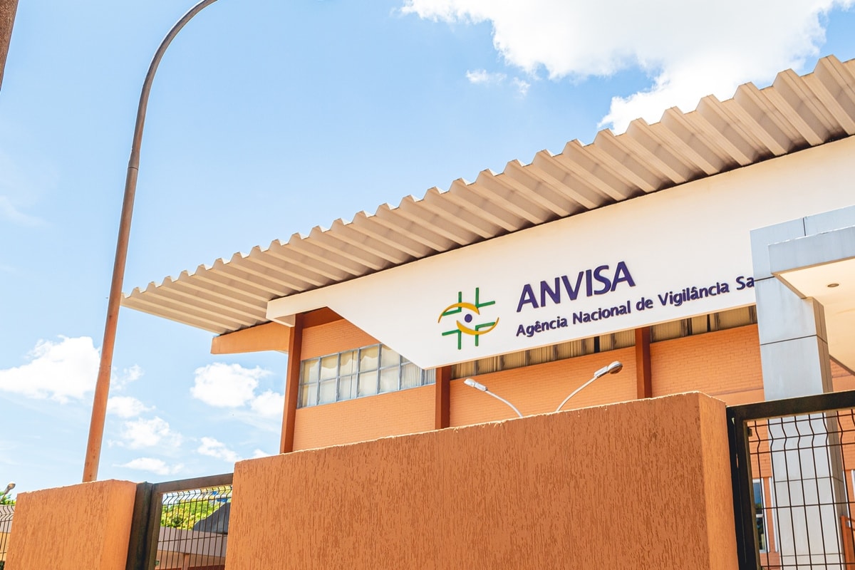 Anvisa proíbe lotes de botox e medicamento contra câncer falsificados