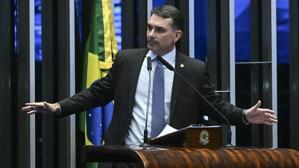 PL oficializa candidatura de Flávio Bolsonaro à Presidência