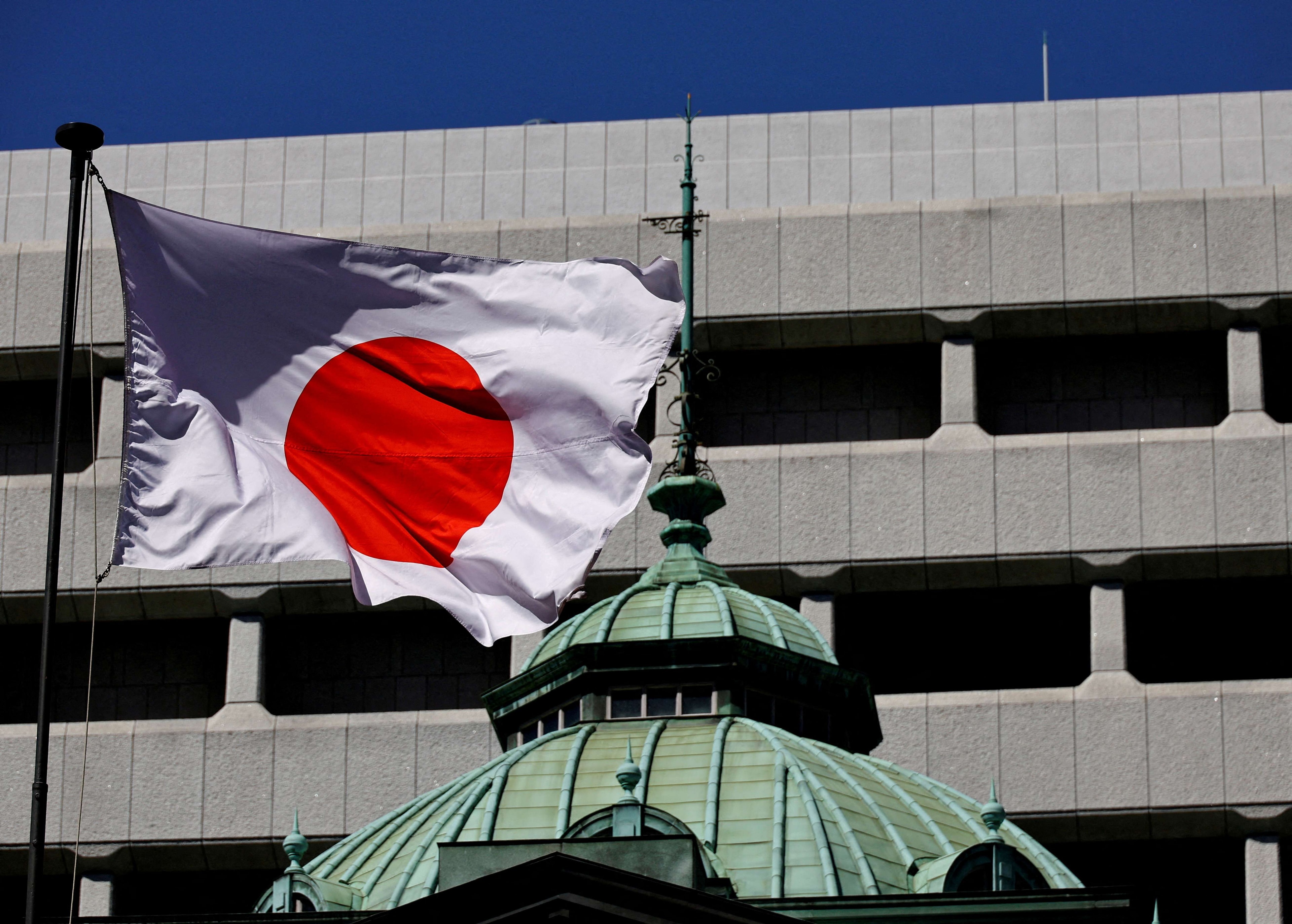 Japão gasta em maio recorde de quase US$ 74 bilhões em intervenções cambiais