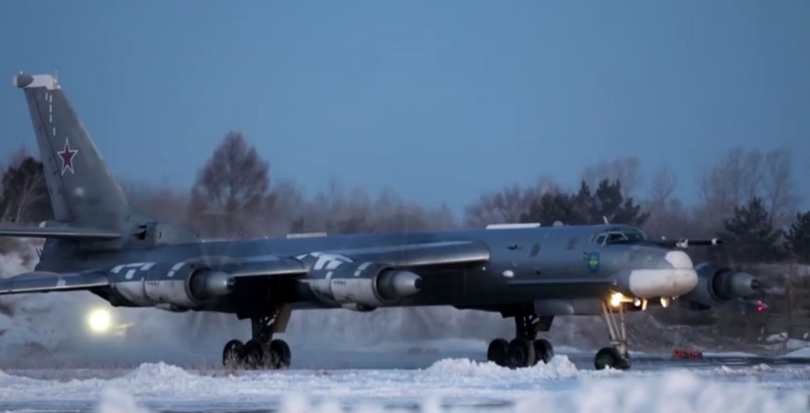 Rússia diz que não exibirá armamentos em desfile anual por segurança