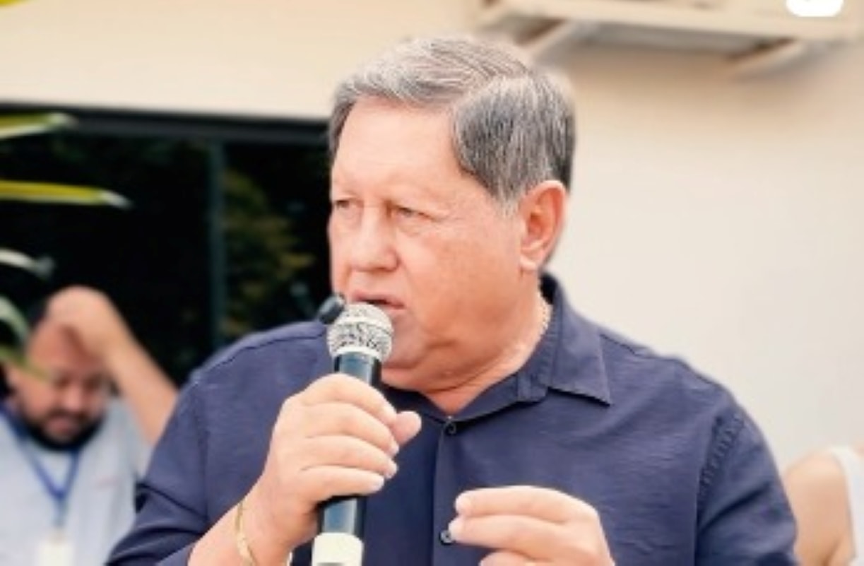 Prefeito cassado por irregularidades em estátua de Cristo se manifesta