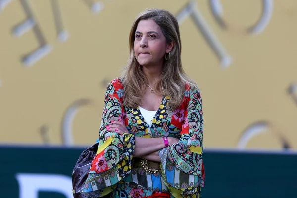 Leila Pereira fala sobre o fim da negociação do Palmeiras por Danilo