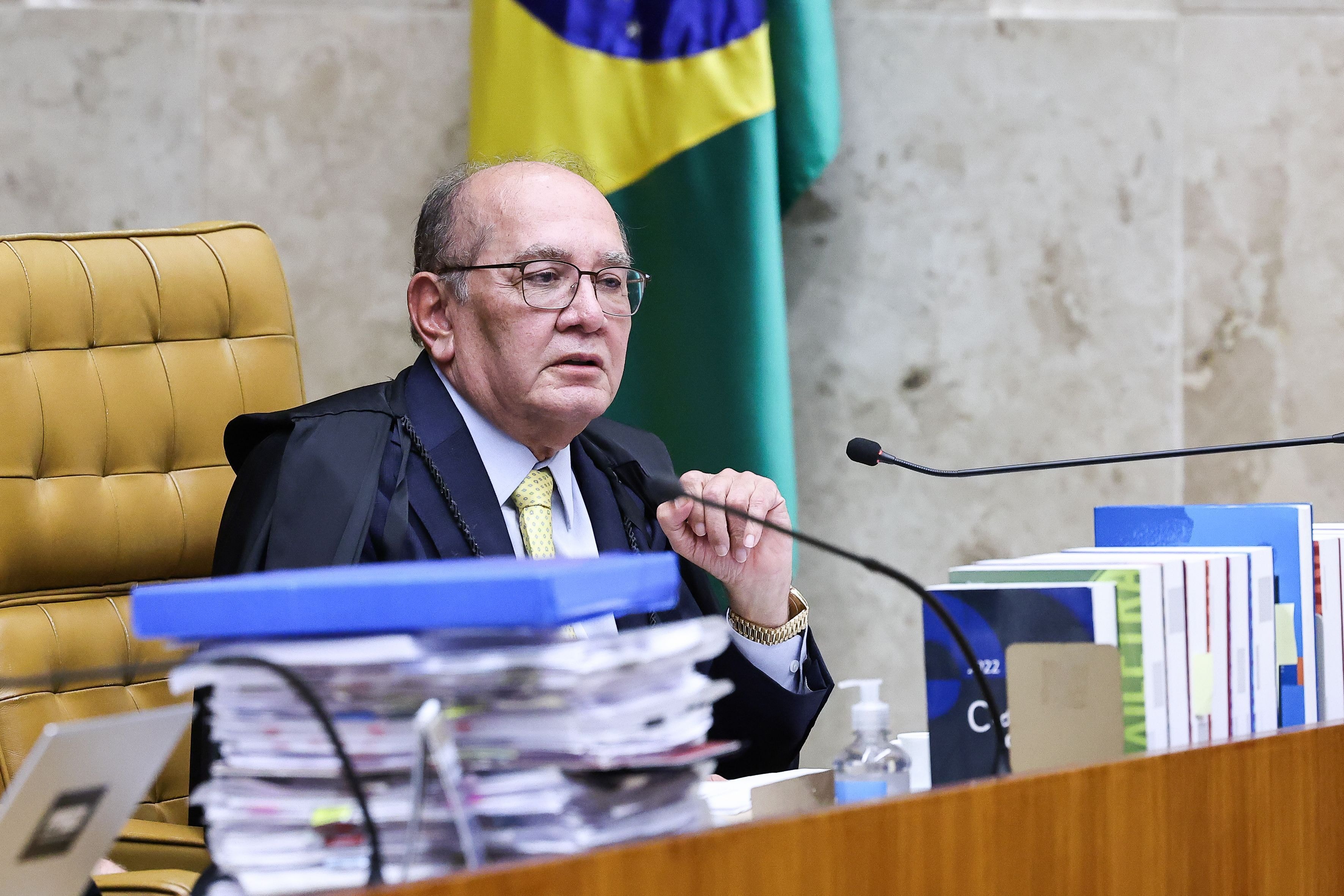 Fachin defende CNJ e diz que STF vai “colocar ordem” em penduricalhos