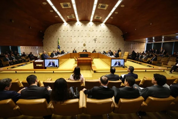 STF: imprensa internacional destaca "maior crise desde a redemocratização"