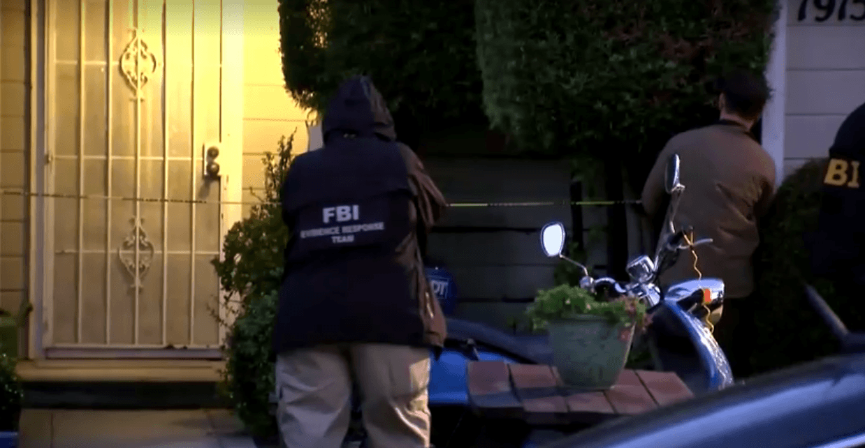 Repórter da CNN detalha operação na casa de suspeito de ataque em jantar