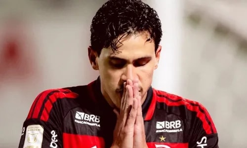Pedro, do Flamengo, vive ameaça de despejo de antigos moradores de imóvel