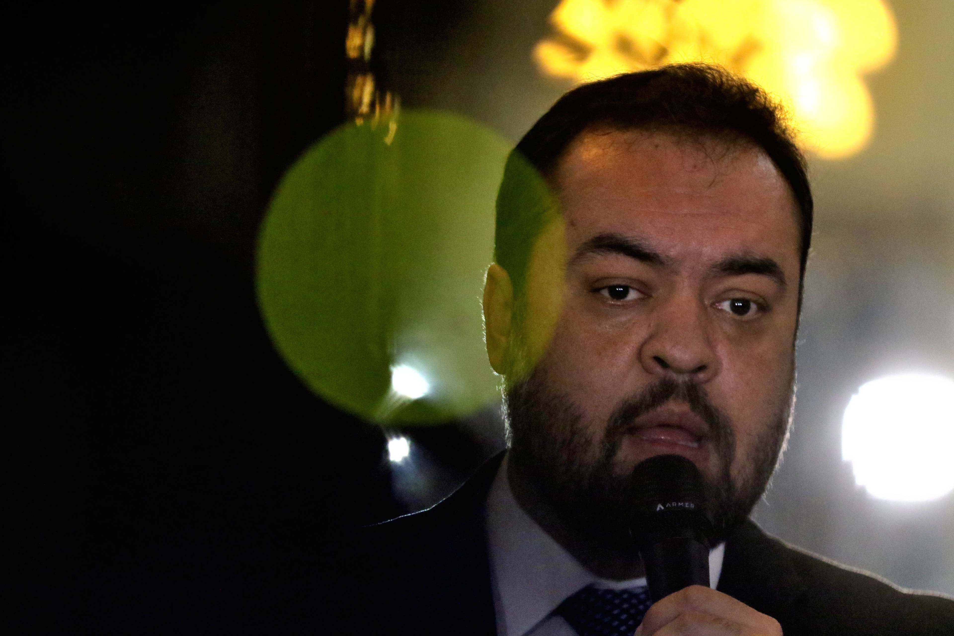Justiça condena Sérgio Cabral a pagar R$ 1 milhão por regalias na prisão