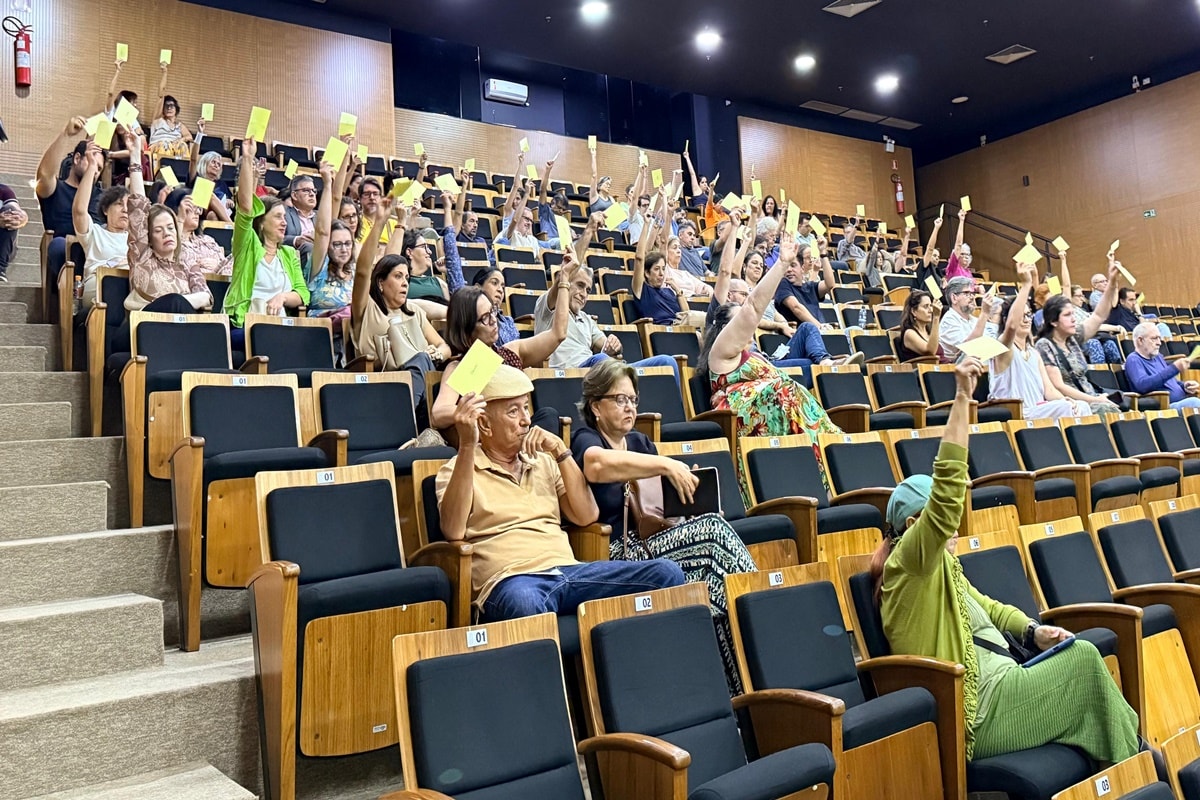 Professores da UnB aprovam nova paralisação para a próxima quinta-feira