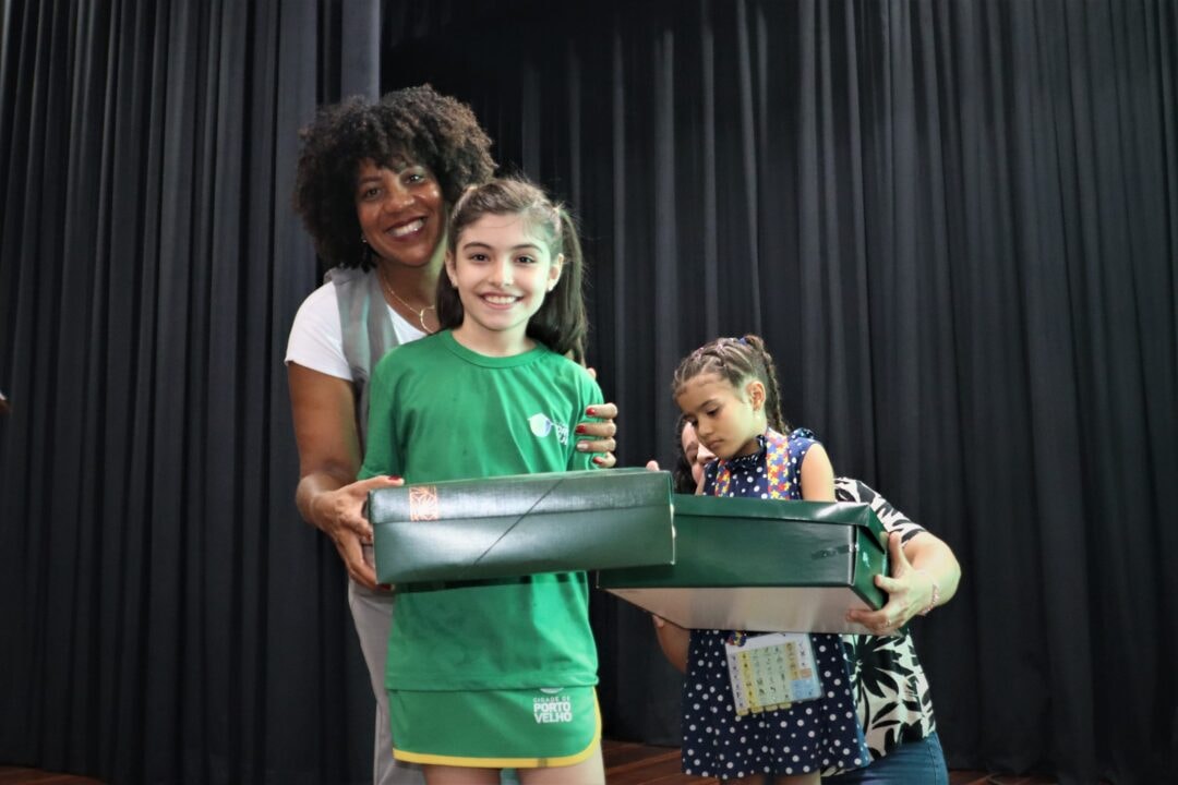 Estudantes de Porto Velho são premiados após arrecadar 46 mil recicláveis na Gincana Consciência Limpa