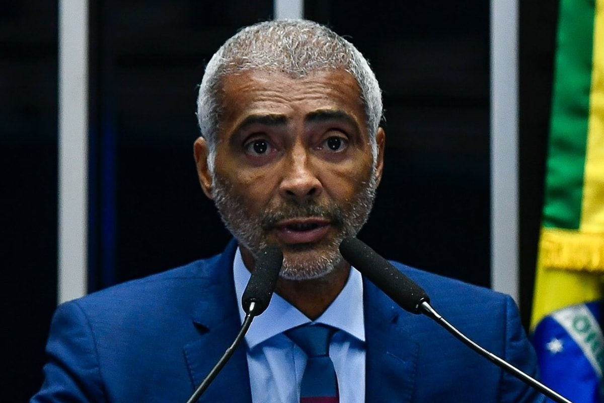 Fazenda tenta receber dívida de Romário com dinheiro de imóvel leiloado