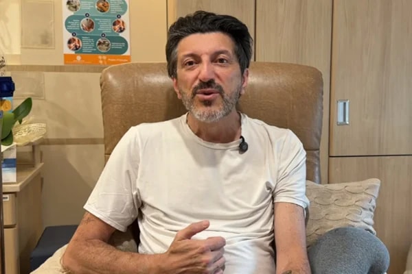 Esposa explica primeiros sintomas de Lito Sousa e reação após diagnóstico