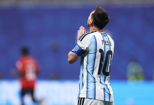 Milei responde Messi sobre crise econômica na Argentina: "Verdade"