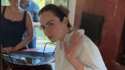 Porteiro de Ana Paula mostra boletos da campeã do BBB 26: “Atrasados”