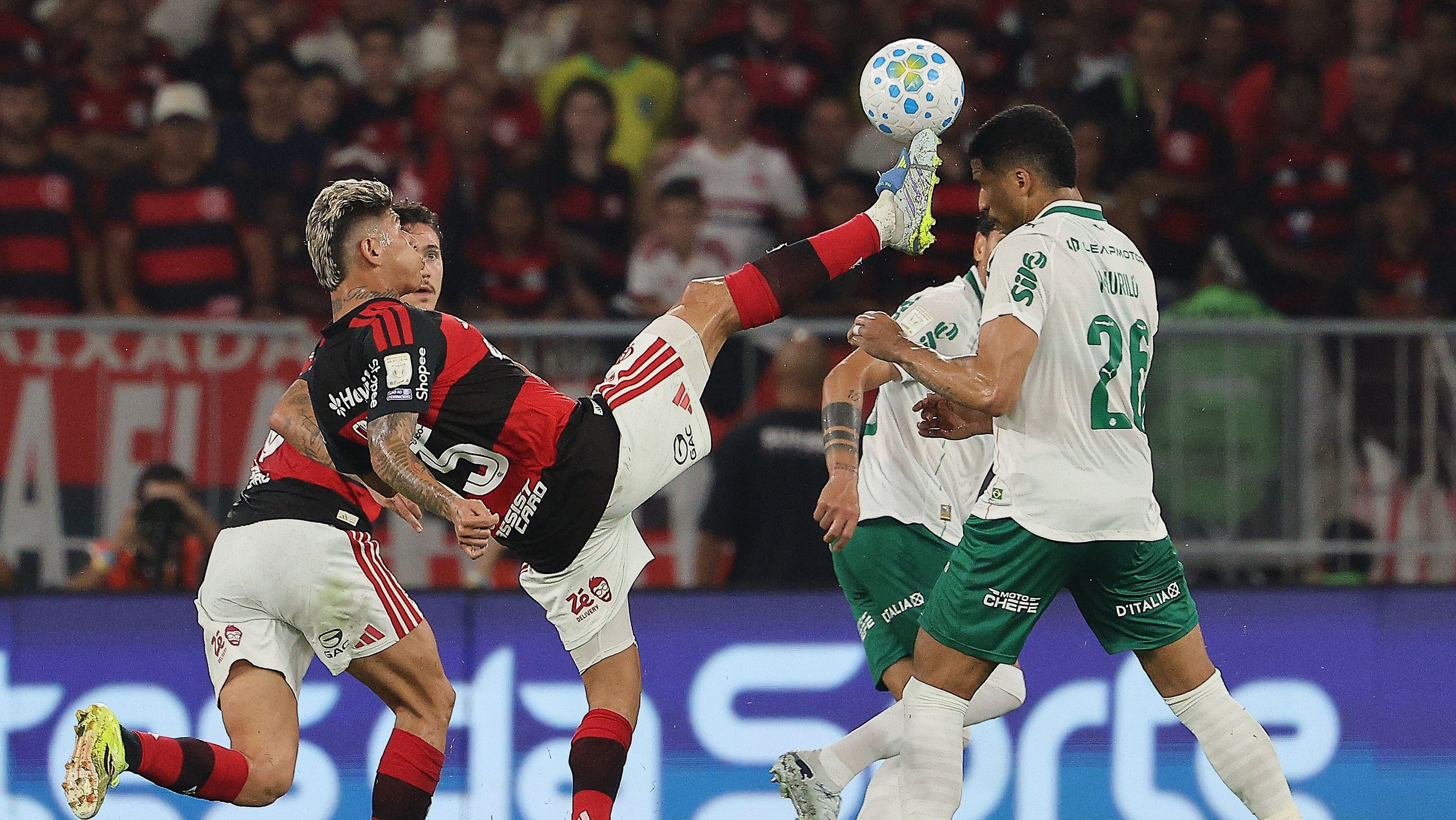 Bayern do Brasil? Especialista vê Flamengo muito à frente de demais clubes