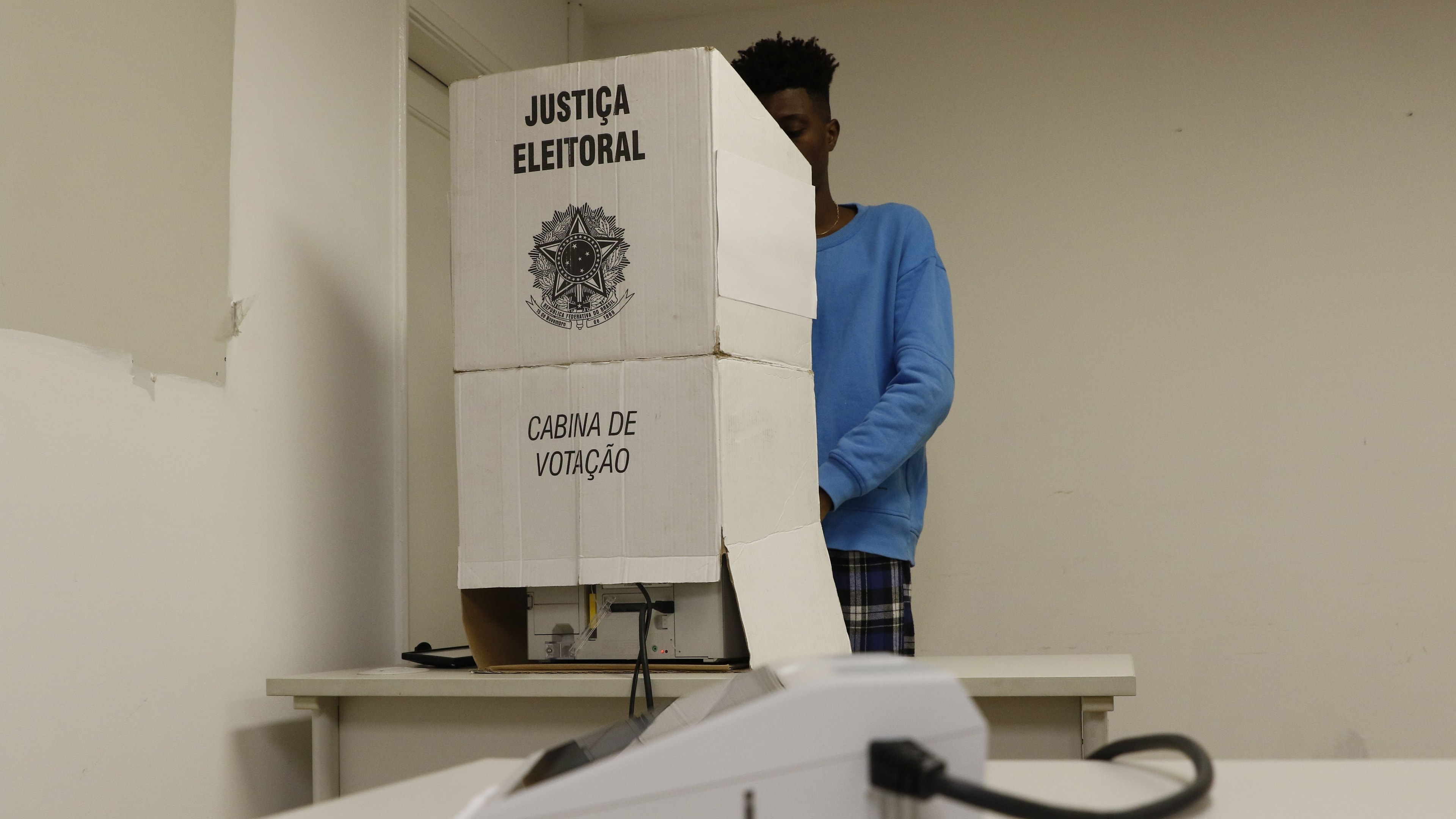 Na Coreia do Sul, Lula tem 64,3% no 2º turno; Flávio, 35,6%