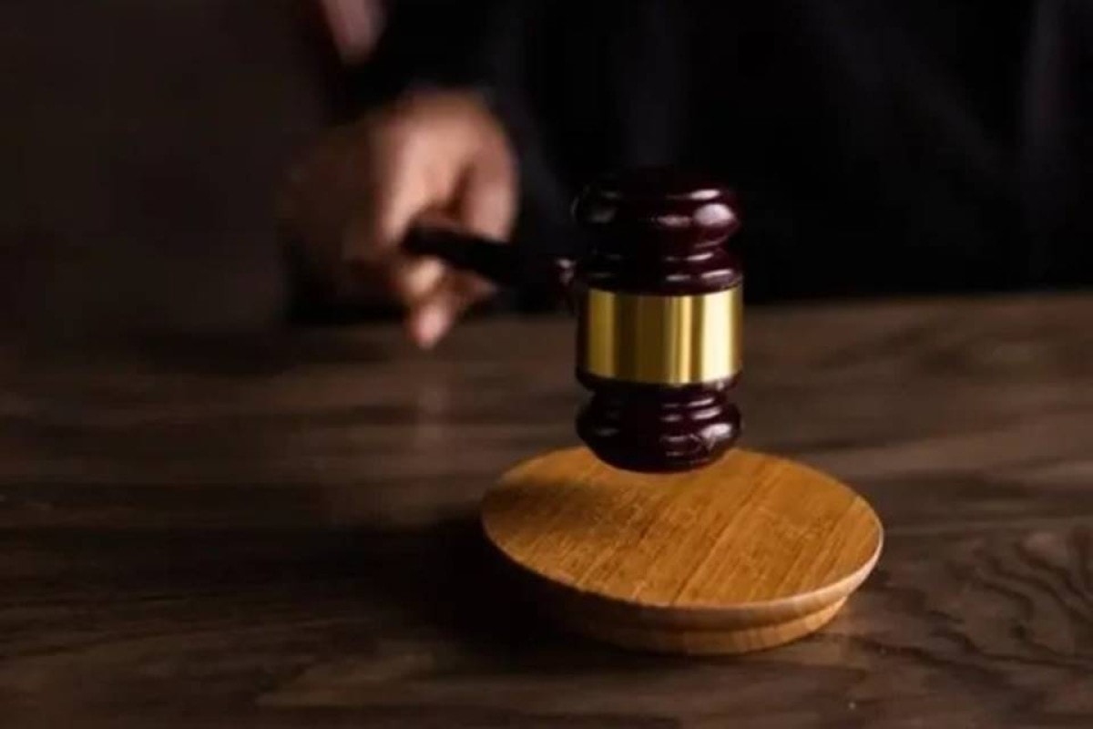 Condenado homem que matou a tia, sua amante, com 87 facadas em jantar
