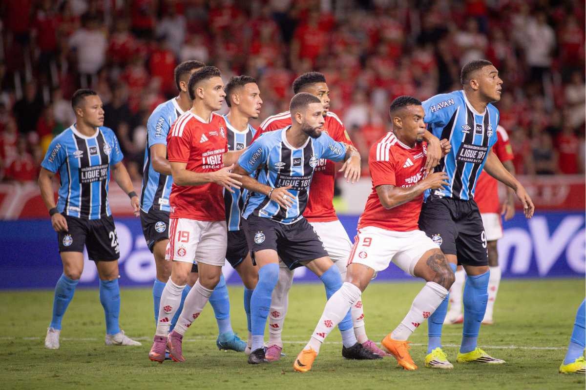 Gre-Nal terá duelo de artilheiros em fases opostas; veja e aposte