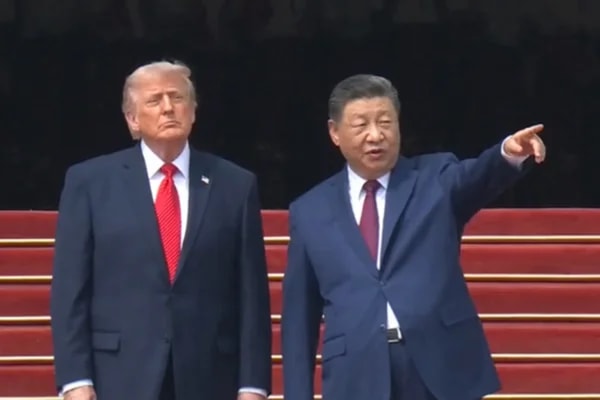 Trump recua e minimiza acusação contra a China sobre eleição dos EUA