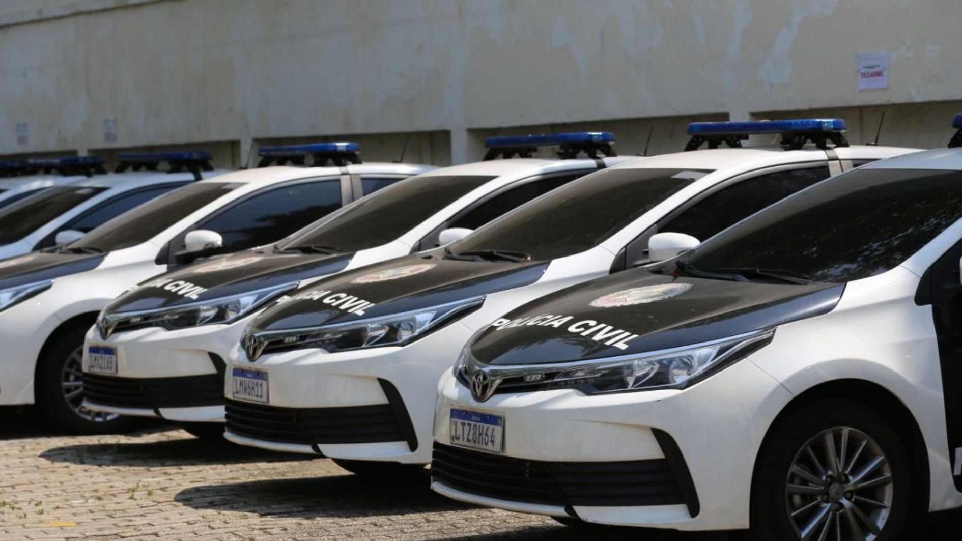 Quadrilha é presa no RJ por roubos de veículos de luxo sob encomenda do CV