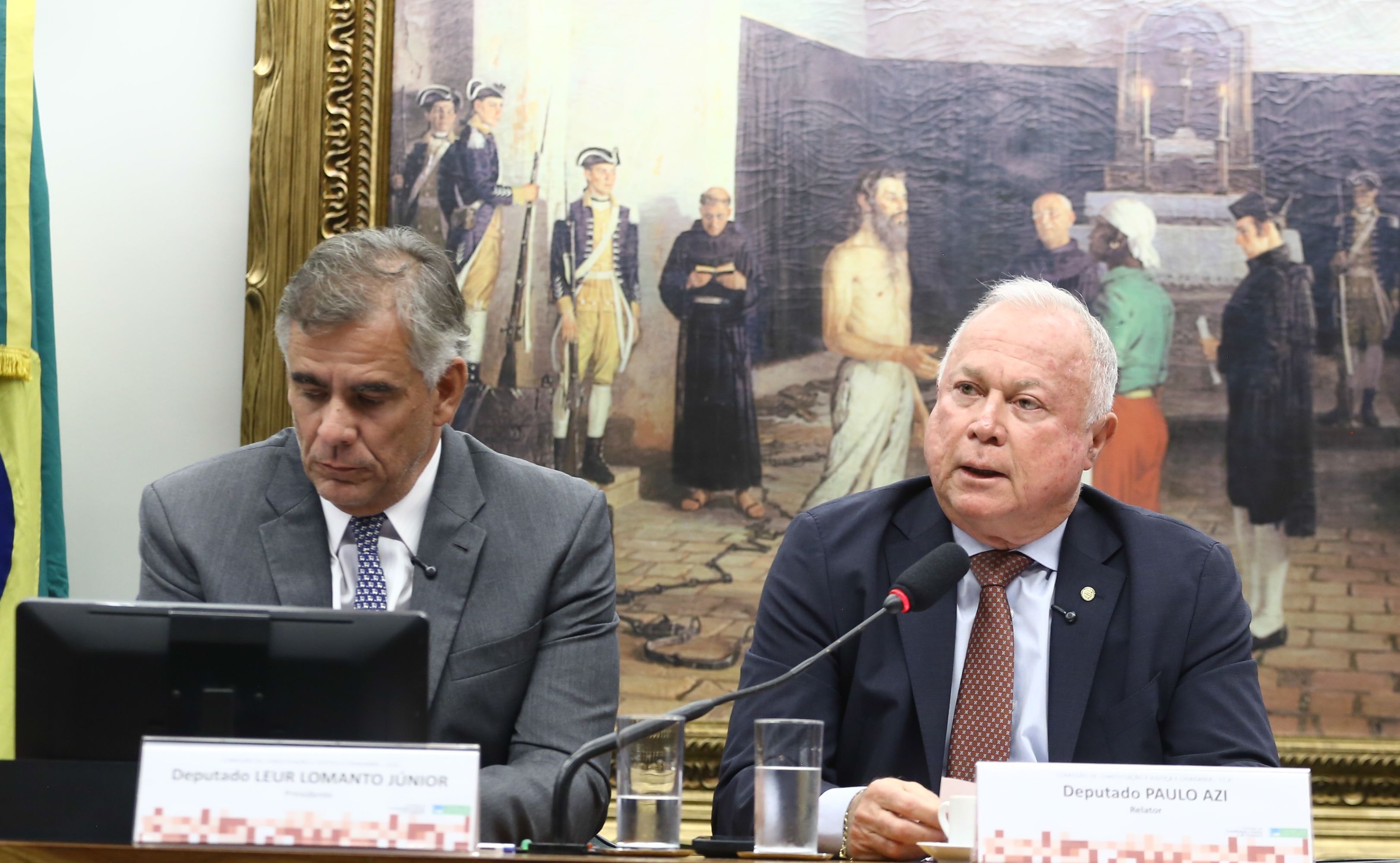 Câmara acelera rito para avançar com debate sobre fim da escala 6×1