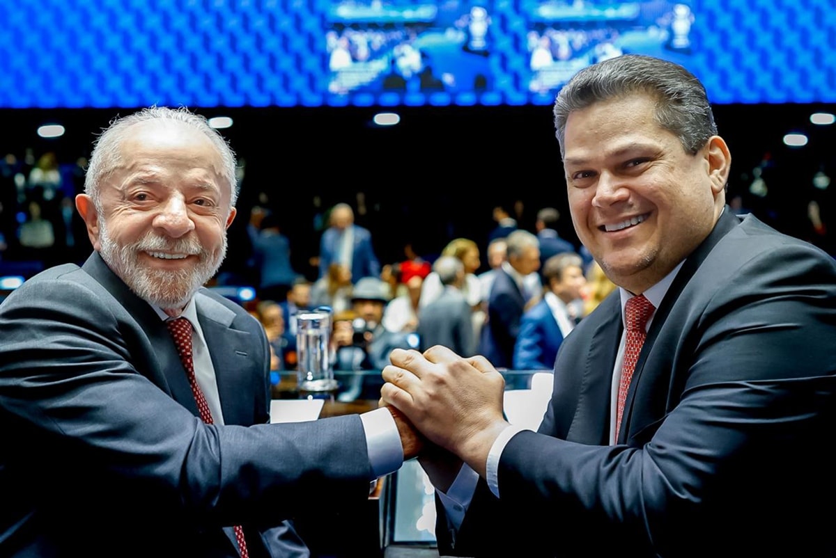 Com 6x1, Alcolumbre e Lula deixam "futricas" para trás por reeleições
