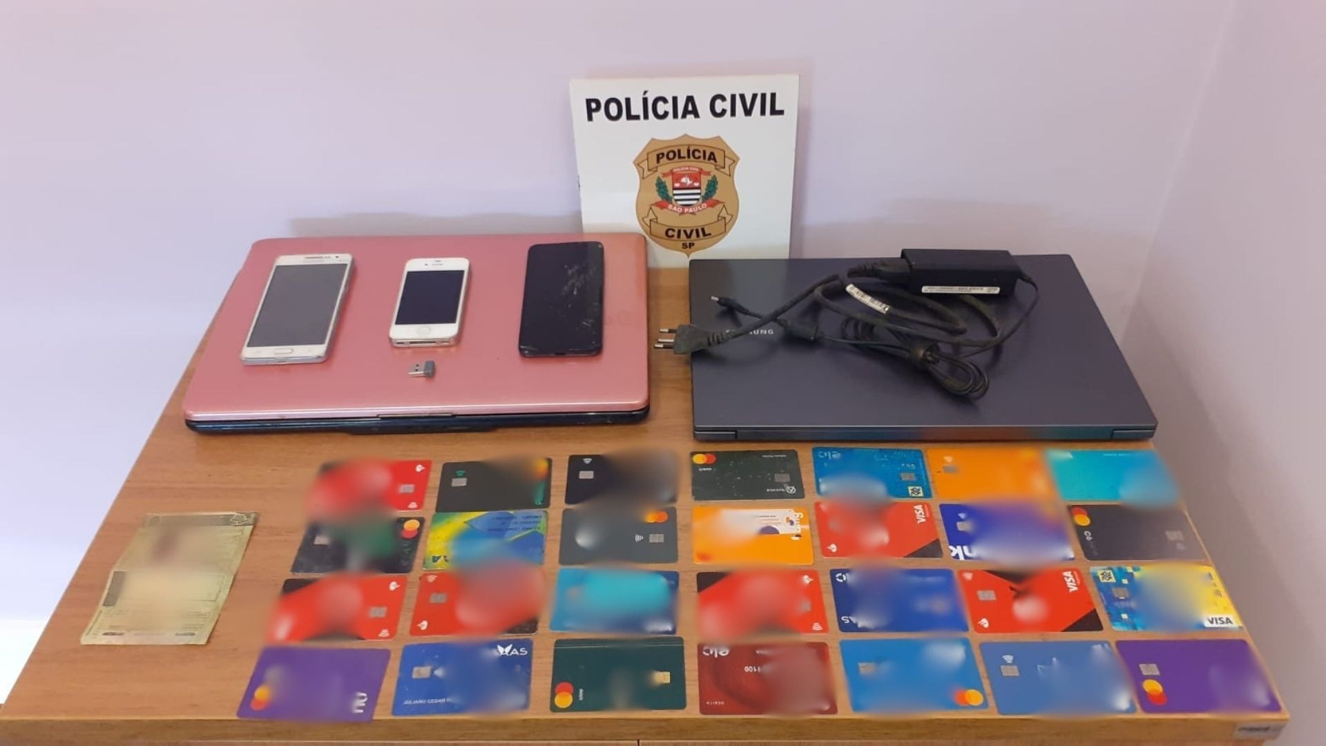 Polícia prende quatro suspeitos de golpe do falso leilão em SP