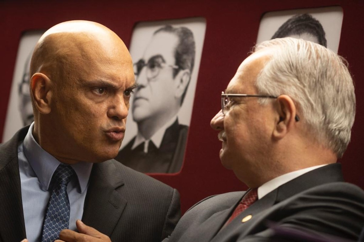 Fachin reage a Milei e diz que fala contra Moraes foi desrespeitosa