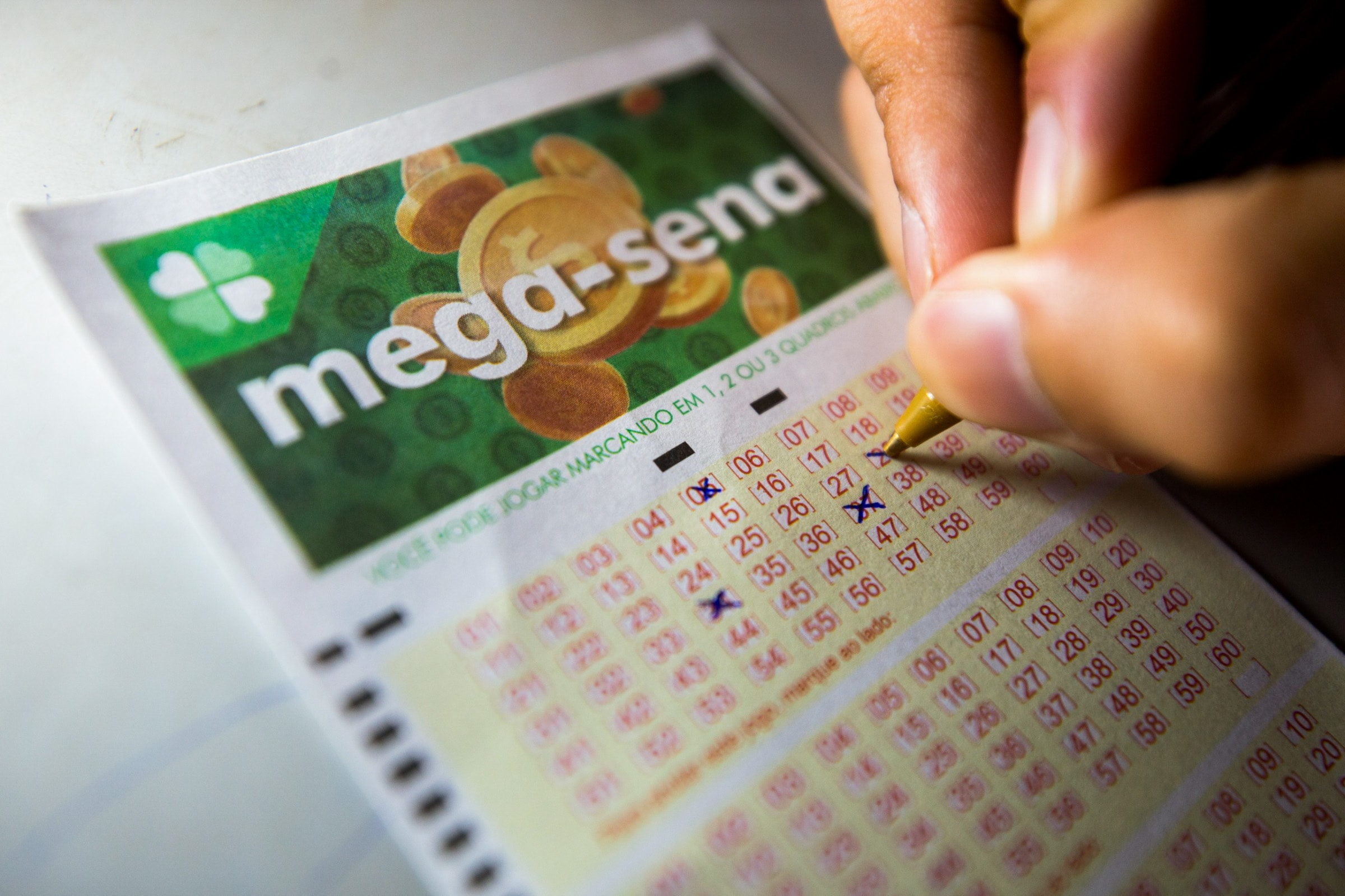 Mega-Sena 3035 sorteia R$ 62 milhões hoje (23/7). Confira números